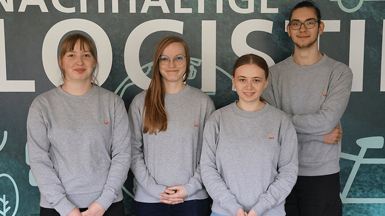 Azubifoto-neu-2025-komprimiert-zugeschnitten